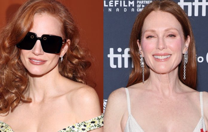 Jessica Chastain (L), Julianne Moore (R)-